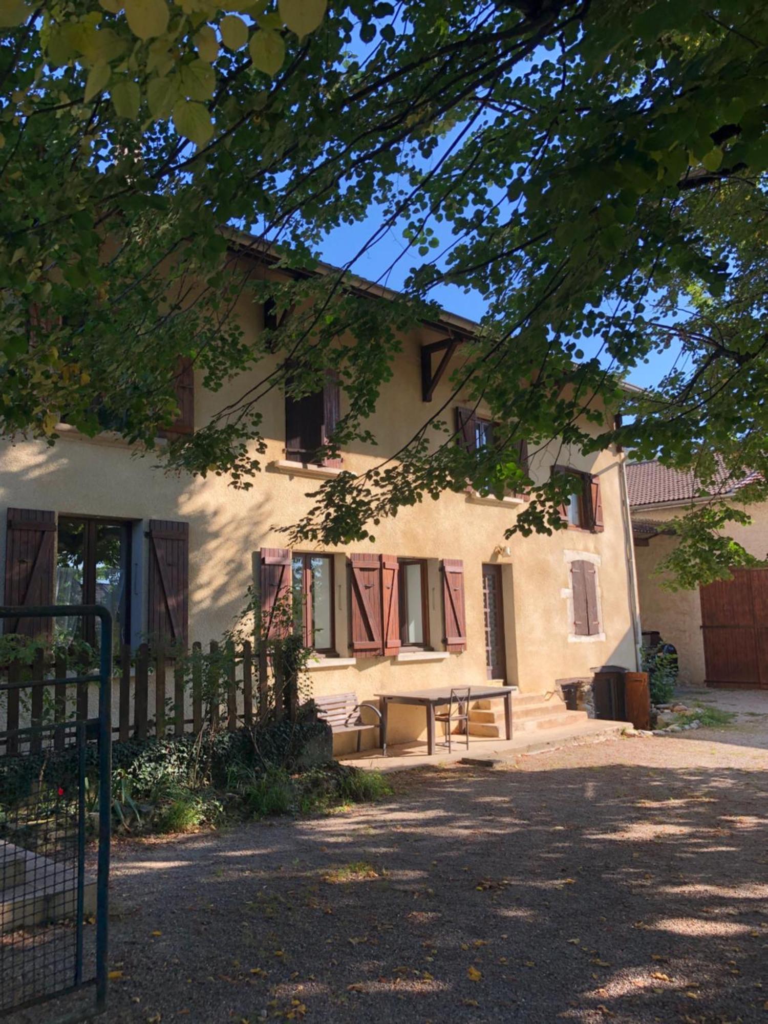 Charmant Studio Dans Maison Privee Apprieu Bagian luar foto